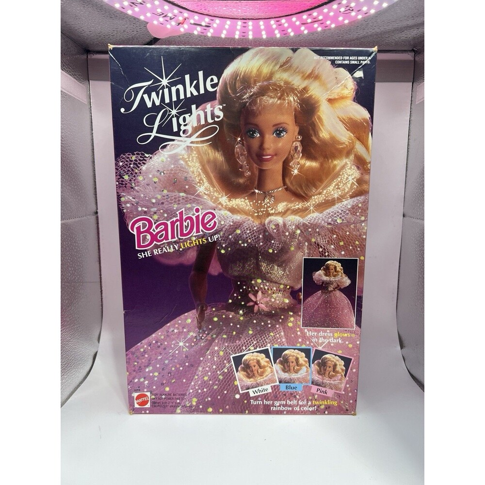 Twinkle Lights Barbie with Light Up Dress Circa# 10390 Mattel 1993